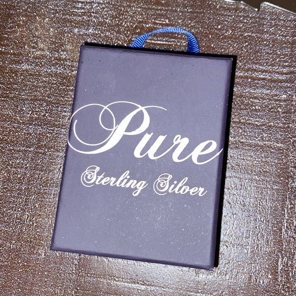 Sterling Silver Cross and Earrings Set - Picture 3 of 7